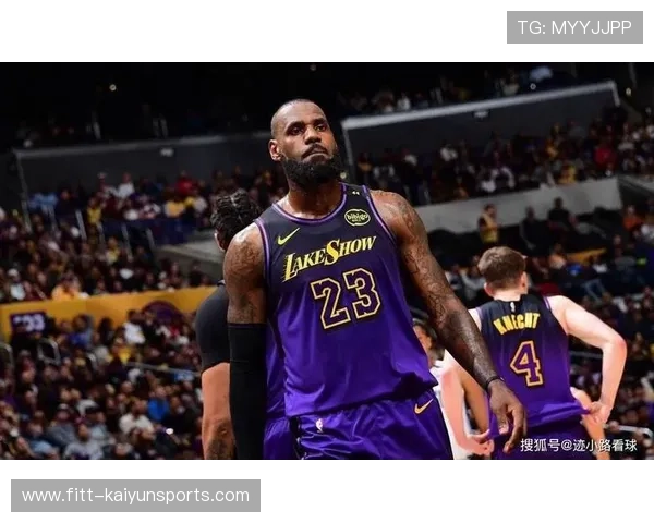 湖人逆袭称王，锋线震荡掀起篮球新风暴