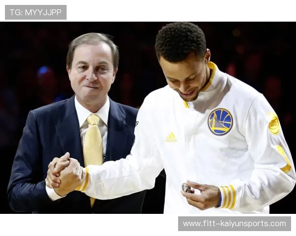 NBA新赛季工资帽上调 引发自由市场连锁反应 NBA新赛季工资帽上调 引发自由市场连锁反应